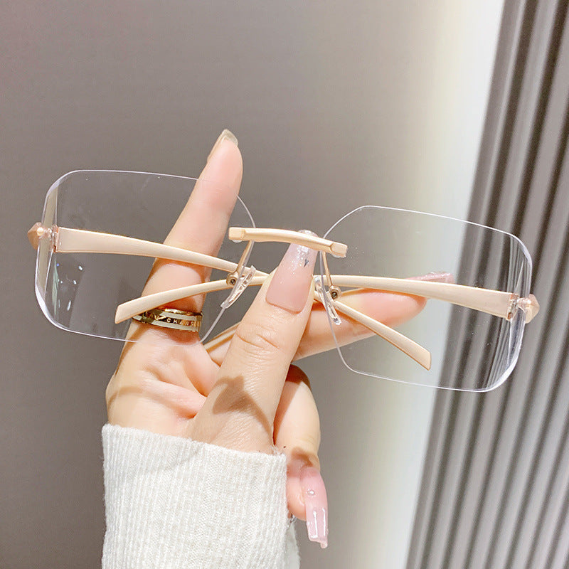 Damen modische quadratische Sonnenbrille mit verziertem Metallrahmen Karnz