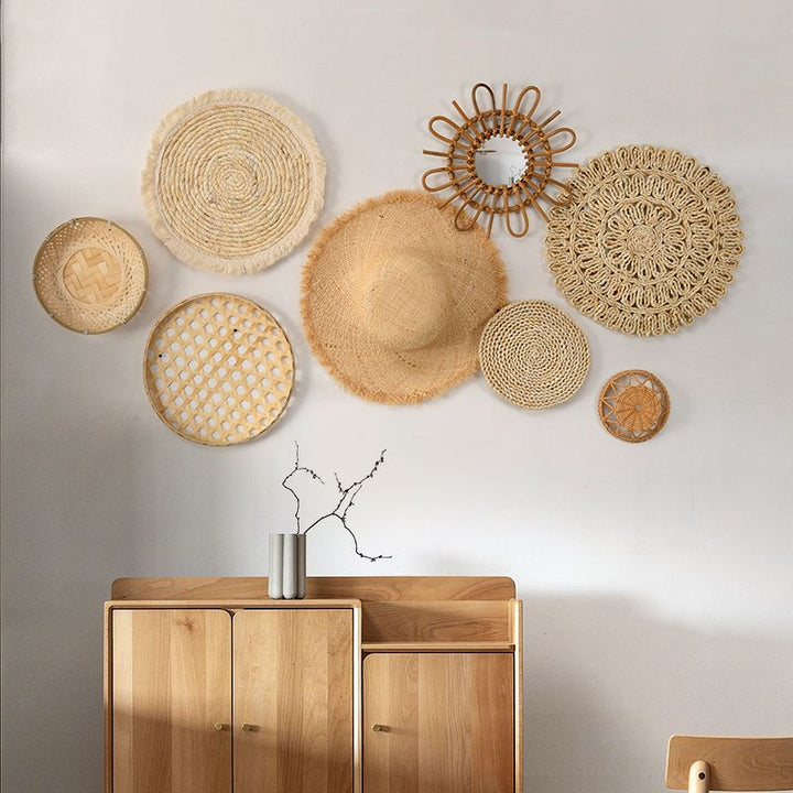 Trendiger Runder Wandspiegel mit Rattanrahmen Karnz