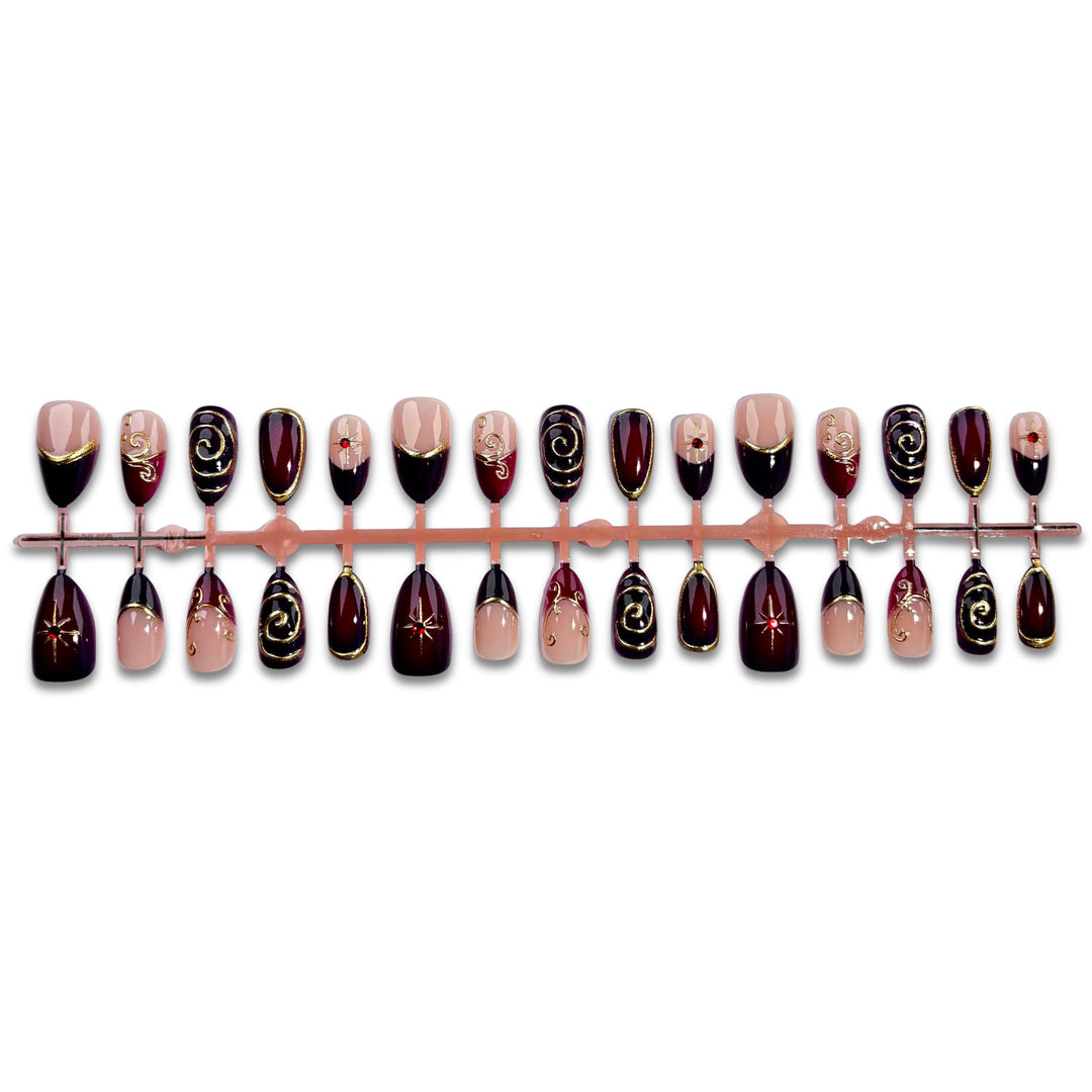 Künstlerisches Press-On Nail Set mit Vintage-Design