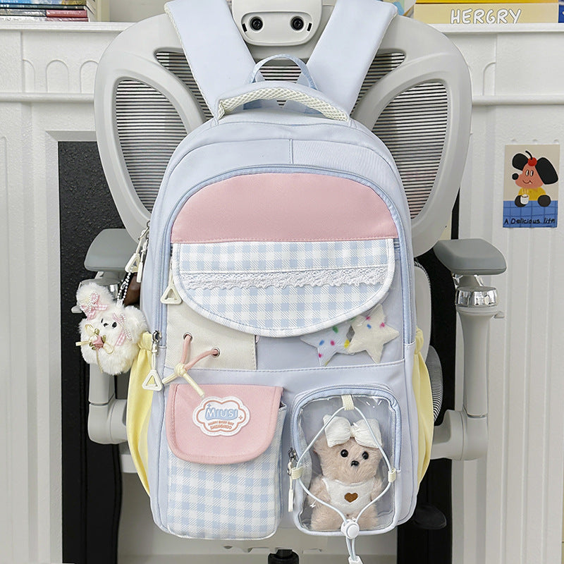 Niedlicher verspielter Schulrucksack