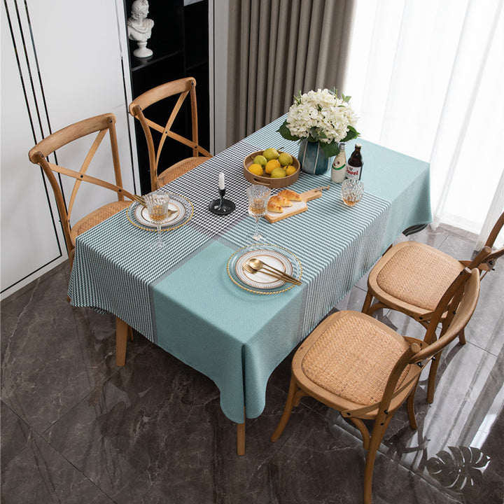 Tischdecke mit elegantem karierten Design