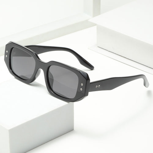 Damen modische oversized Sonnenbrille mit stilvollem Rahmen und UV-Schutz Karnz