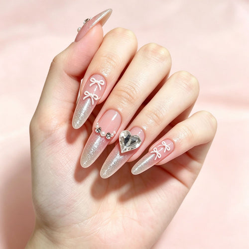 Dekorative Strass Nagelkunst Tipps Karnz