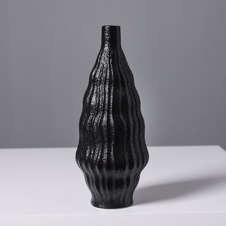 Strukturierte Keramische Dekorative Vase