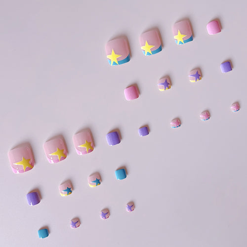 Fußnagelkunstset mit lebendigen Farben und kreativen Designs Karnz