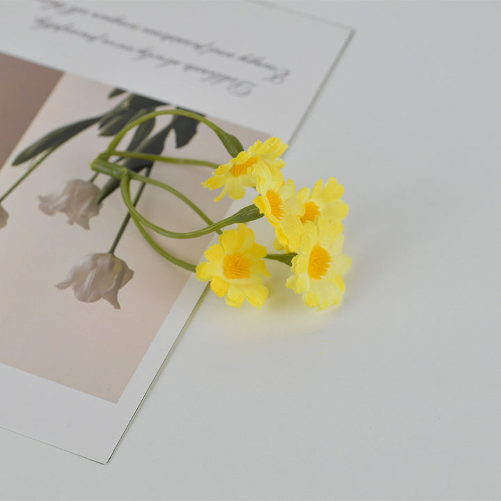 Dekorativer Kunstblumenstrauß Karnz