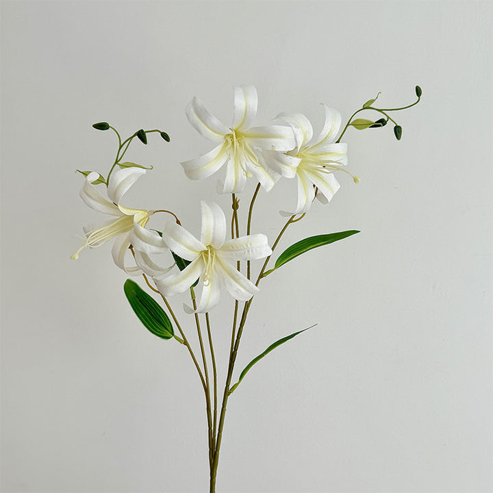 Künstlicher Lilienstrauß mit detailverliebten Blüten Karnz