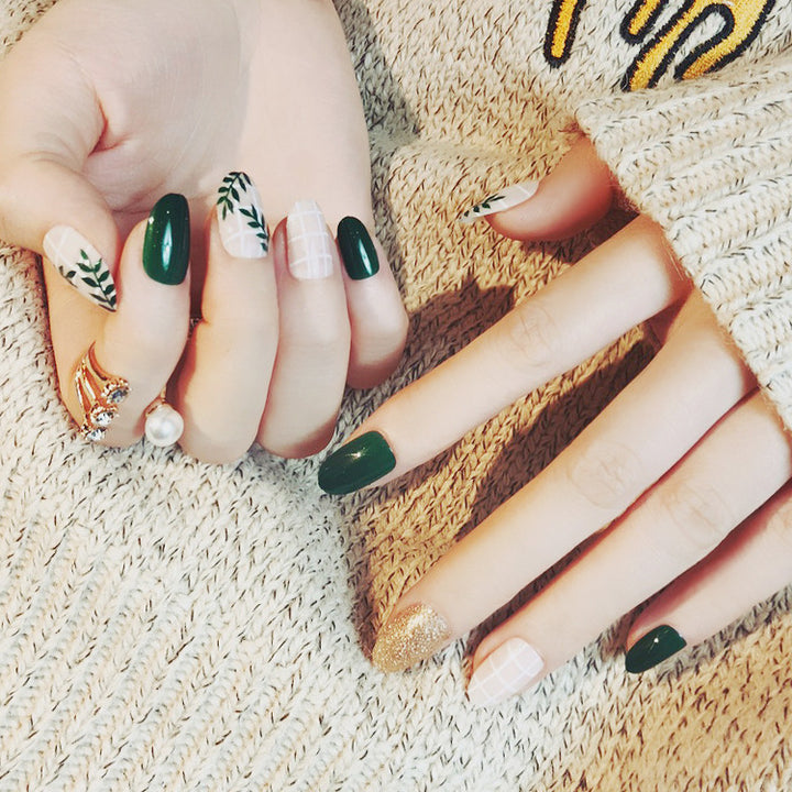 Künstlerische Botanische Press-On Nagelspitzen
