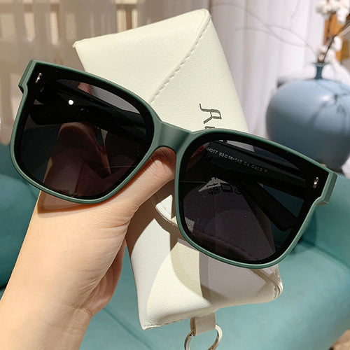 Damen Modische Sonnenbrille im trendigen quadratischen Design Karnz