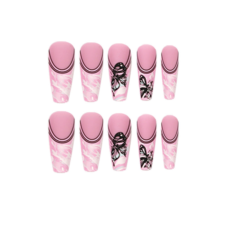 Künstliche Nagelkunst mit filigranen Schmetterlingsmotiven Karnz