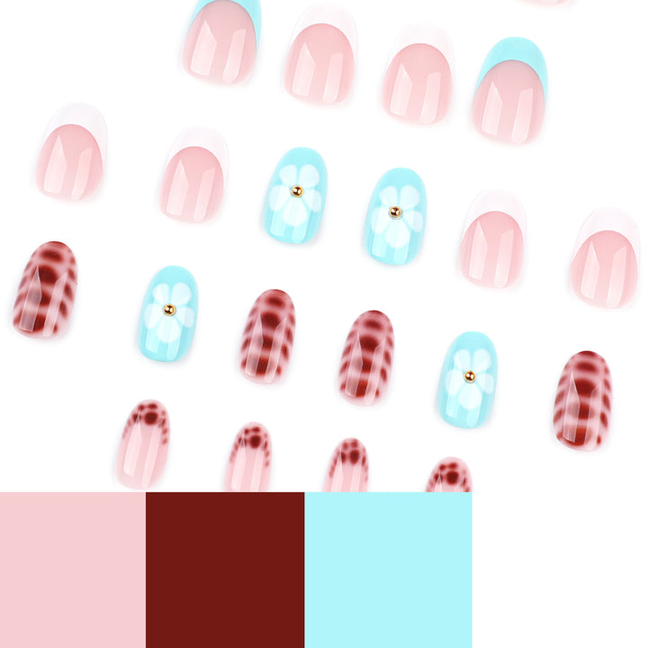 Künstliche Nagelkunst mit floralen und geometrischen Elementen Karnz