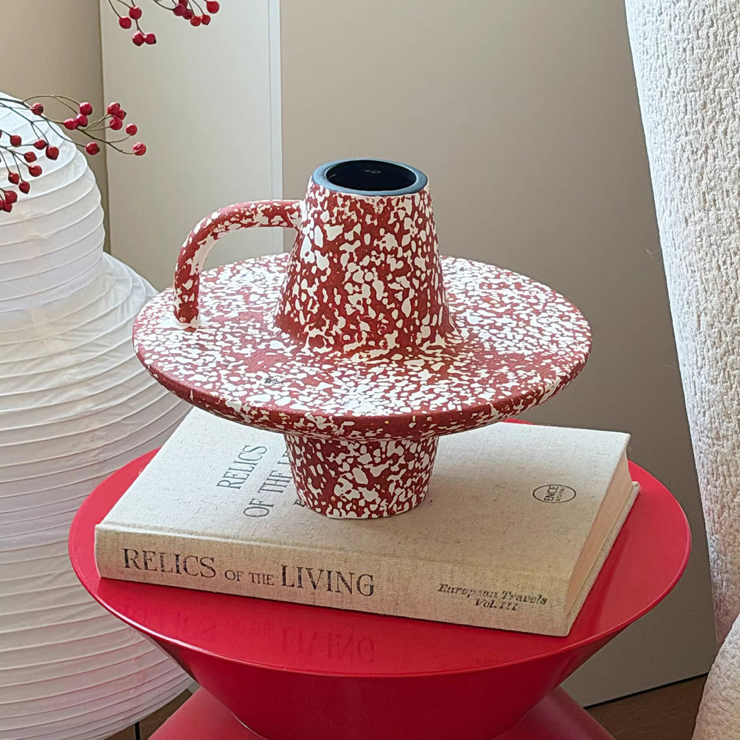 Künstlerische abstrakte Vase