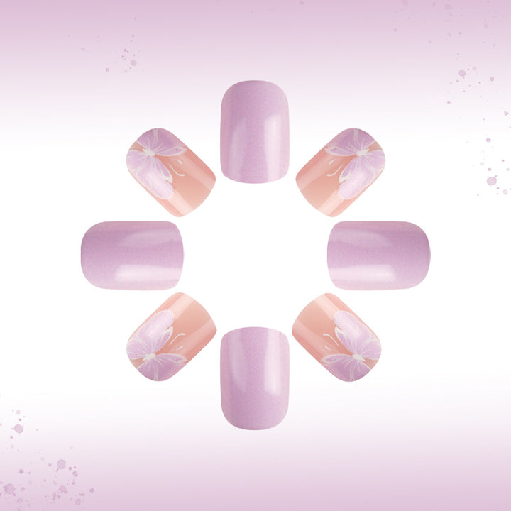 Elegante florale Gel-Nagelkunst Karnz