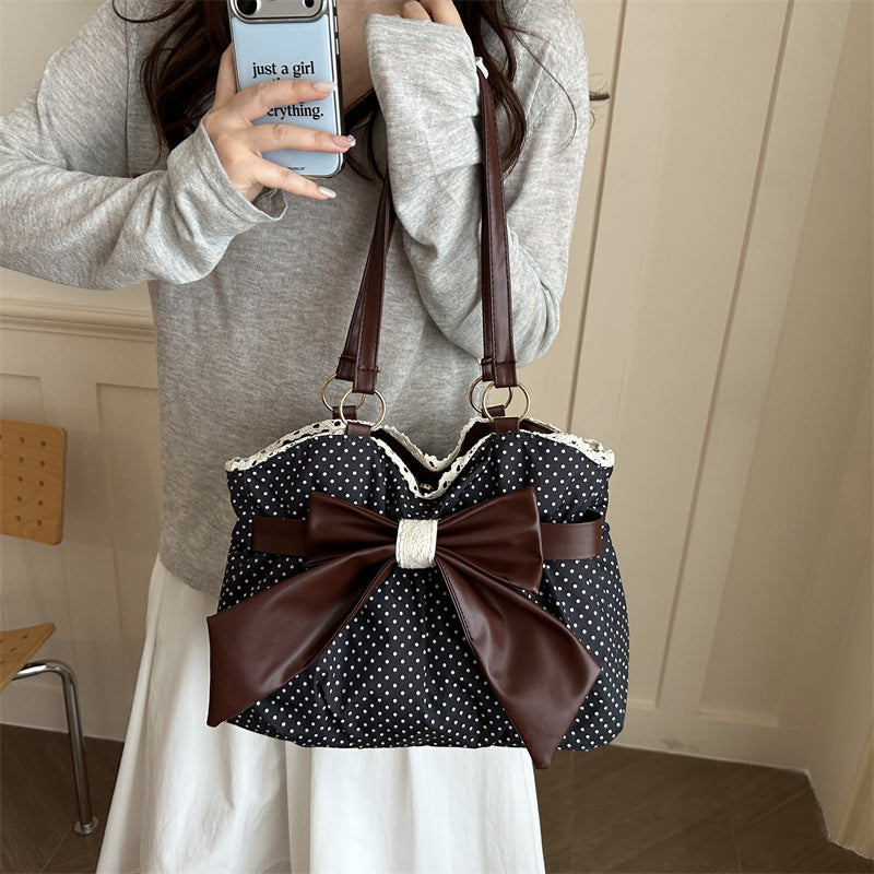 Bow-Accent Polka Dot Handtas