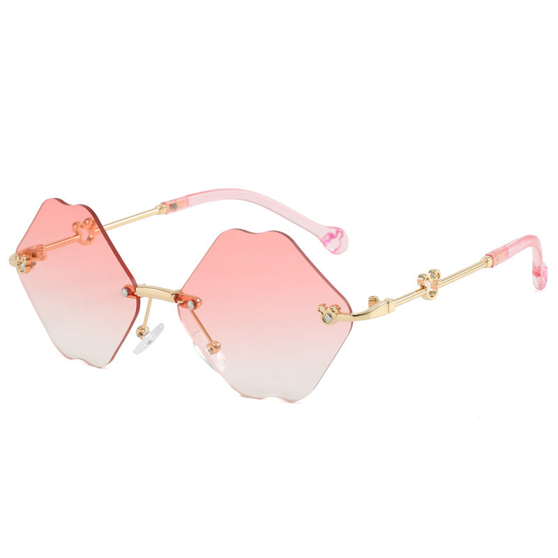 Damen geometrische Oversized-Sonnenbrille mit detailliertem, luxuriösem Rahmen Karnz