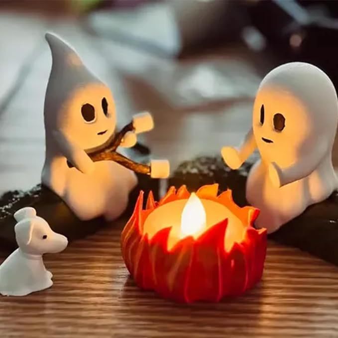 Kreatives Ghost Campfire Figuren Set Karnz