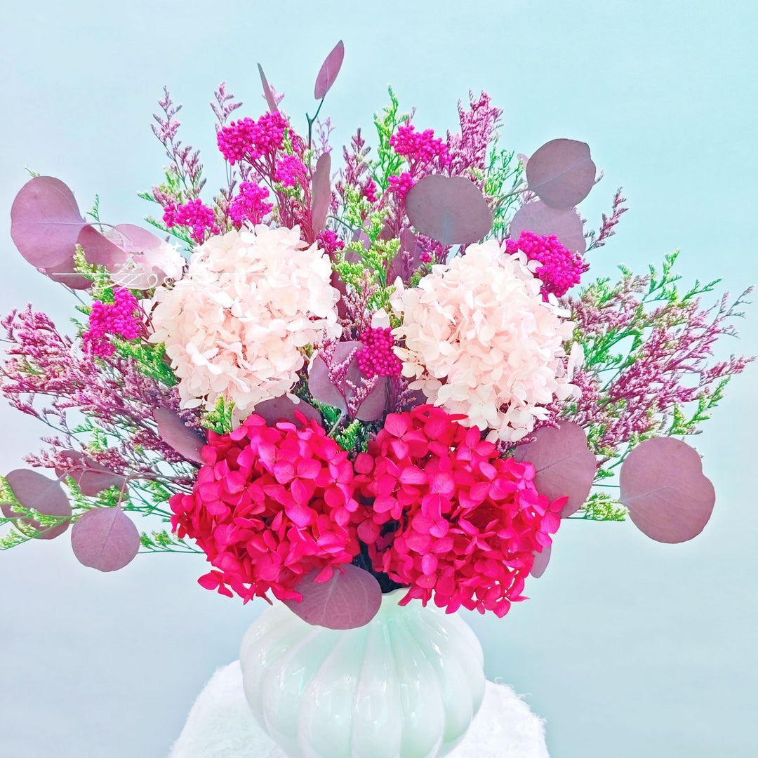 Elegante florale Mitte für Esszimmer Tisch Dekor