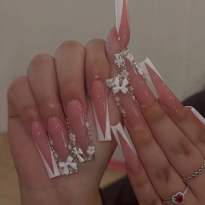 Glamouröse Lange Stiletto Druck-Nagelset Karnz