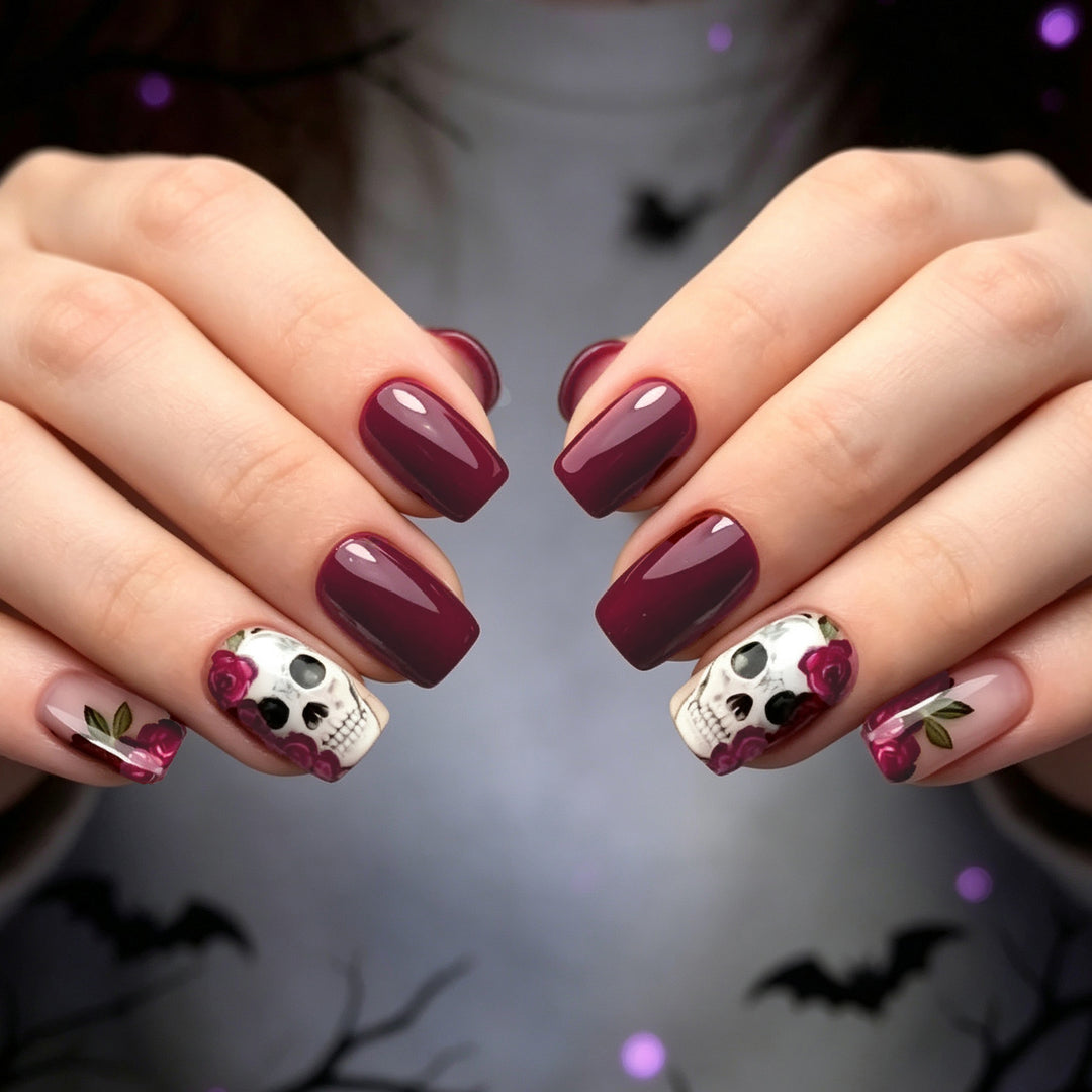 Künstlerisches Schädel Nagelkunst Design Karnz