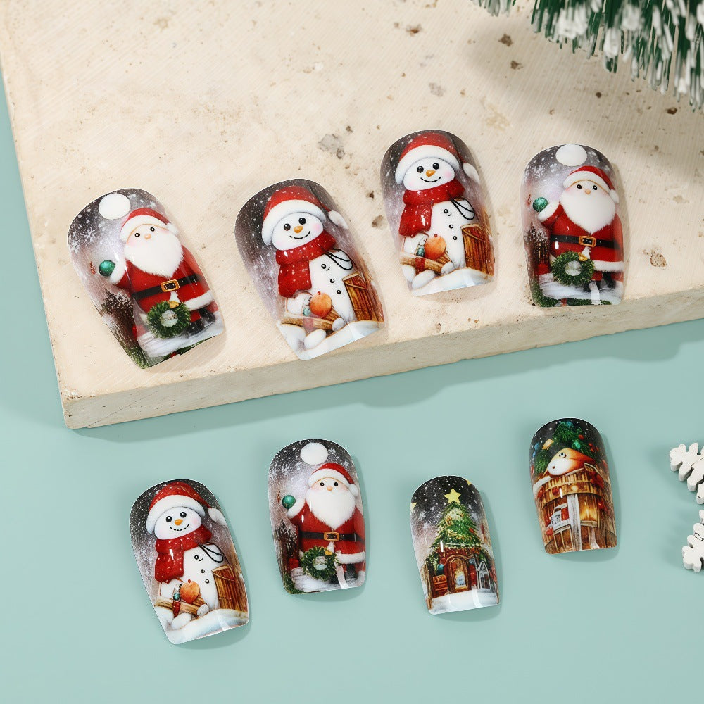 Festliche Kunstnägel mit Weihnachtsmotiven Karnz