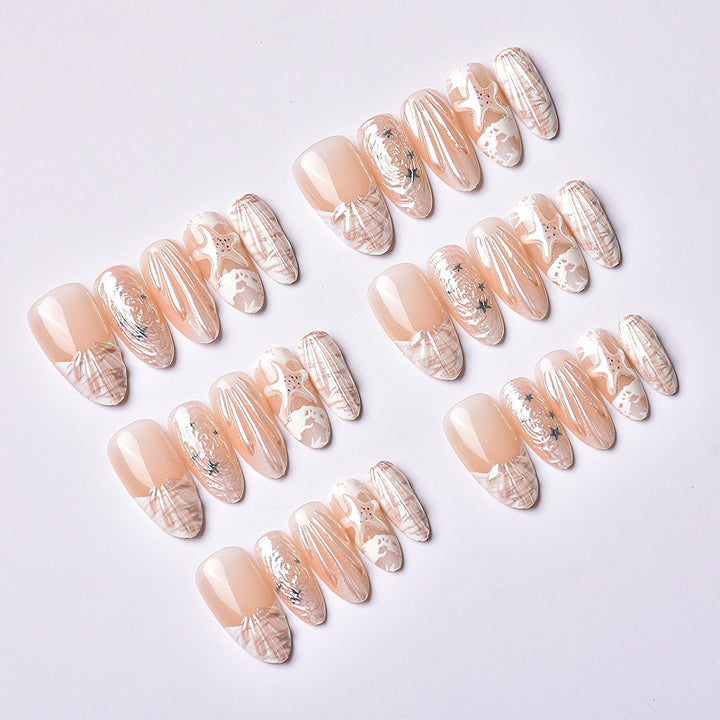 Künstlerisches von Muscheln inspiriertes Press-On-Nagelkunst-Set Karnz