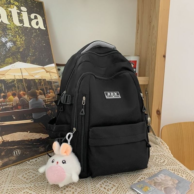 Stylischer Multifunktionsrucksack Karnz