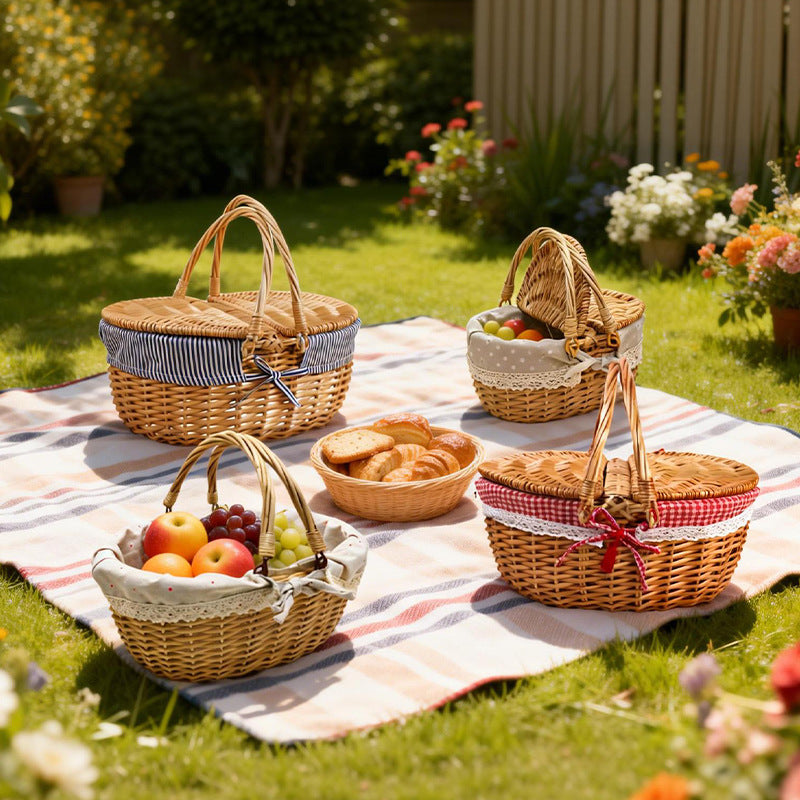 Damen geflochtener Picknickkorb mit romantischem Gingham-Futter Karnz