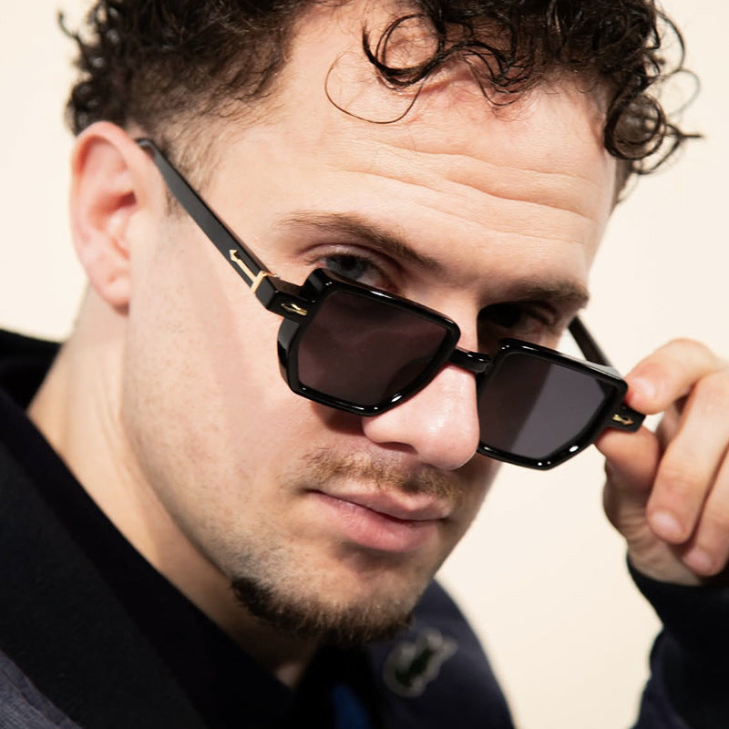 Damen quadratische Sonnenbrille mit elegantem Design und polarisierenden Gläsern Karnz