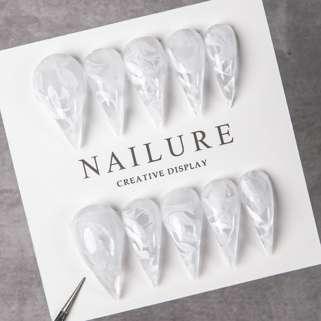 Künstlerische Stiletto Press-On Nagelverzierungen  1791254780