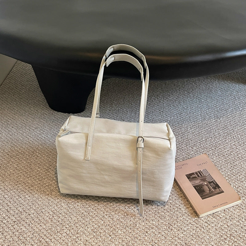 Minimalist Reis Duffel Tasche Karnz