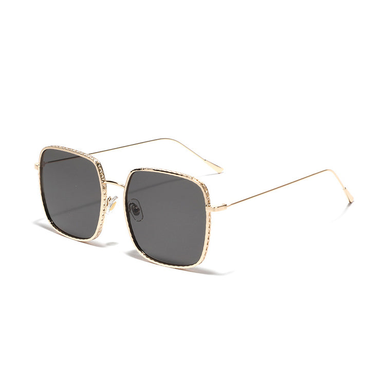 Damen oversized Sonnenbrille mit eleganten Details Karnz