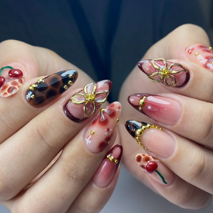 Dekorative Luxus Nagelkunst Verlängerungen Karnz
