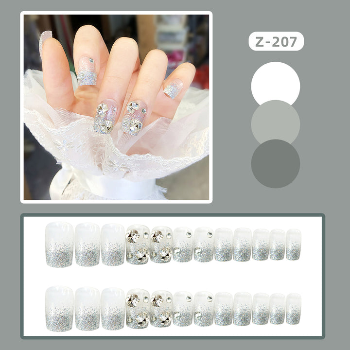 Rhinestone-verzierte Press-On Nagelkunst Karnz