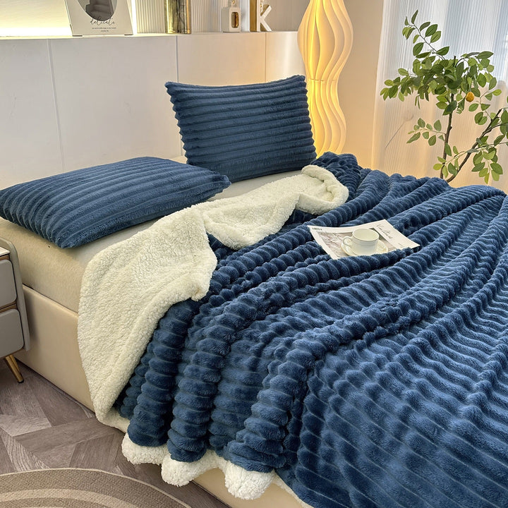Luxuriöse Plüsch Streifen Fleece Decke