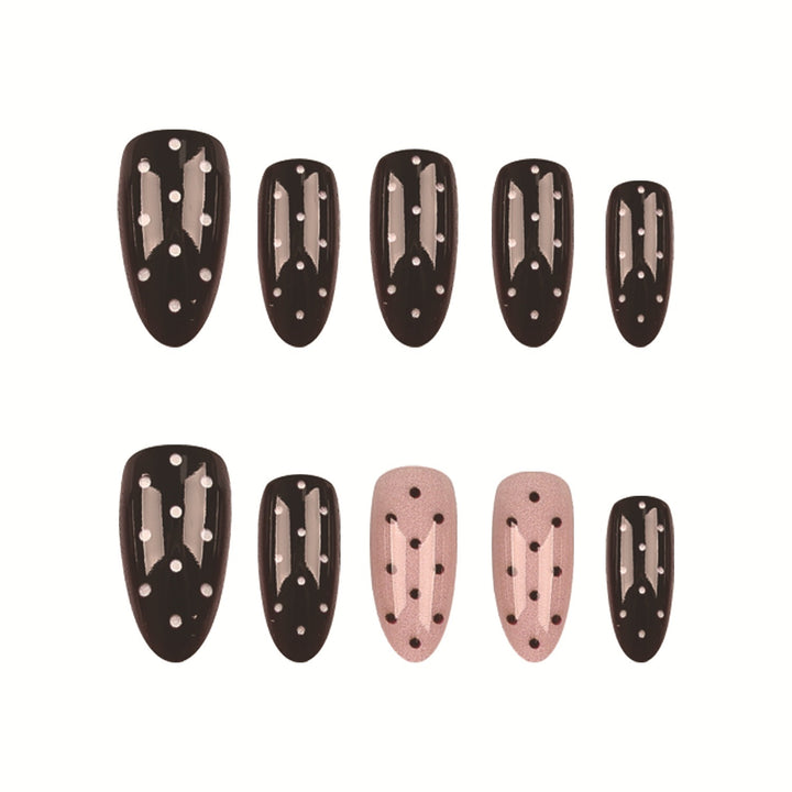 Künstlerische geometrische Nagelspitzen