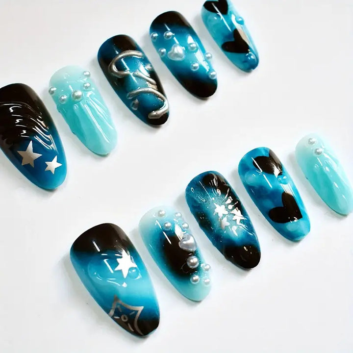 Künstlerische ozeanische Press-On-Nagelkunst Karnz