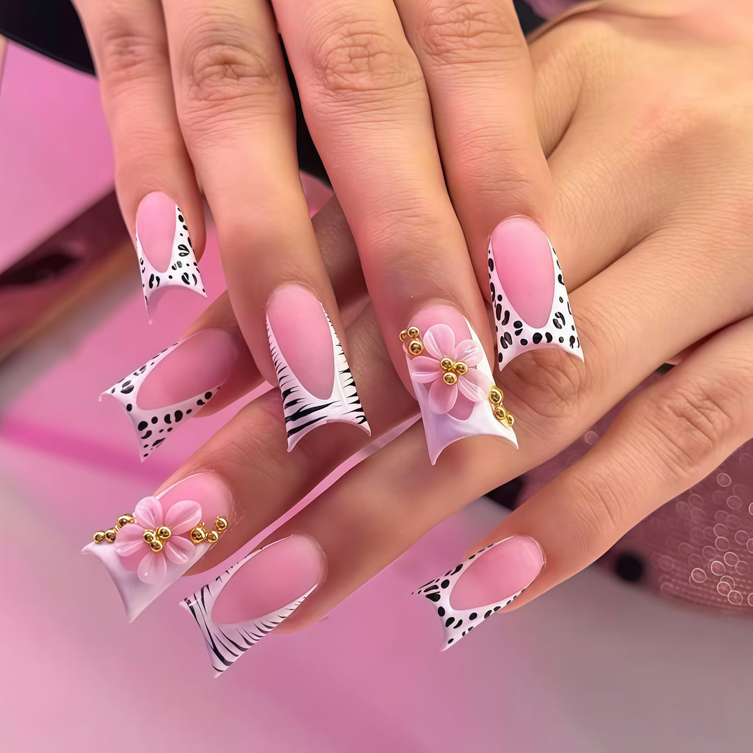 Floral Glam Press-On Nail Extensions Karnz