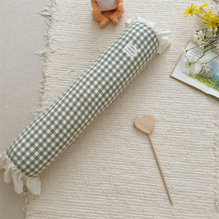 Rüschengingham-Kinderzimmer-Polsterkissen mit Bärenapplikation