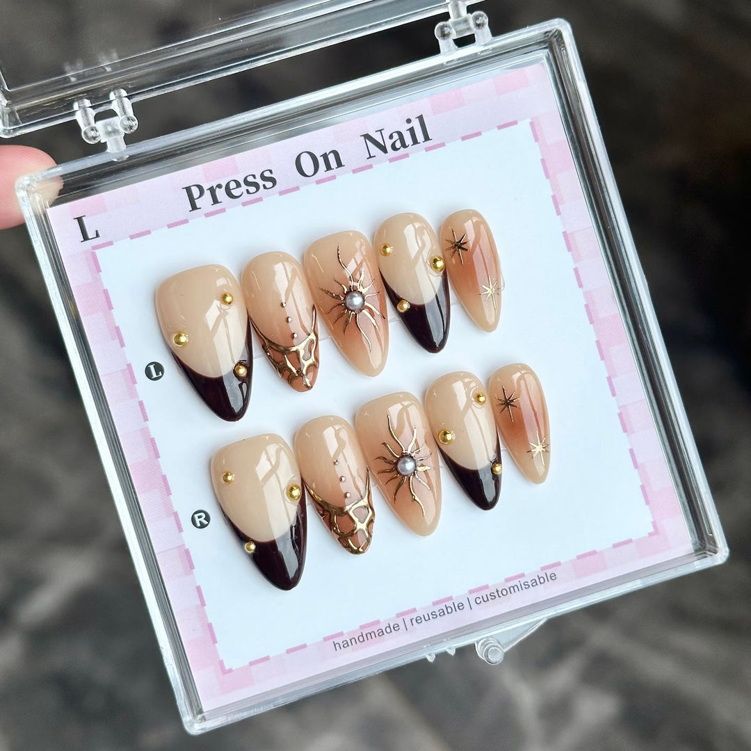 Künstlerisches Nagelkunst-Design-Set