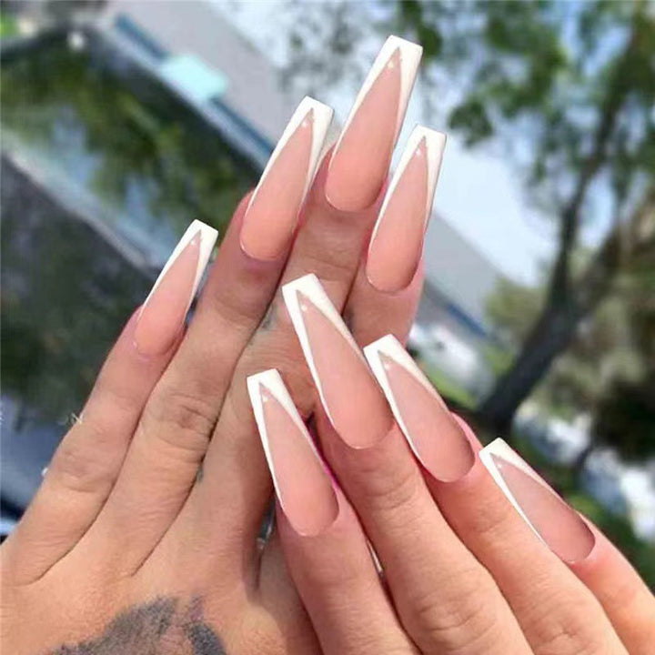 French Nail Art Spitzen Karnz