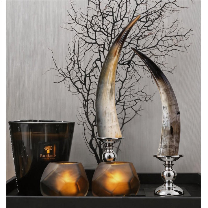 Dekorative Horn Statuen