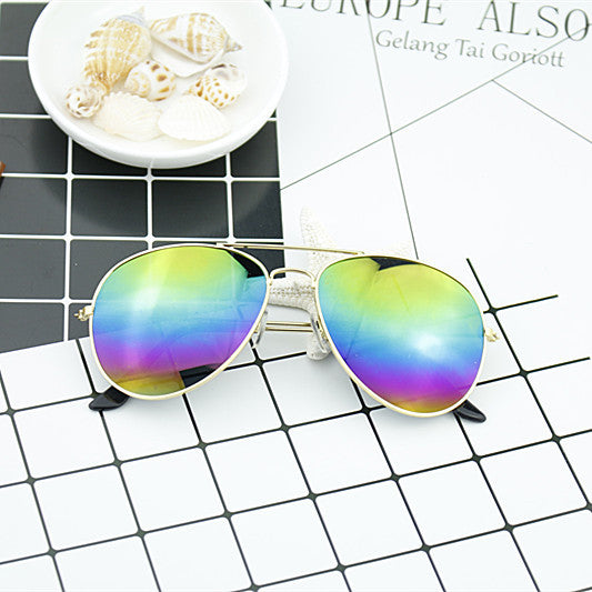 Damen moderne Piloten-Sonnenbrille mit farbverlaufendem Linsen-Design Karnz