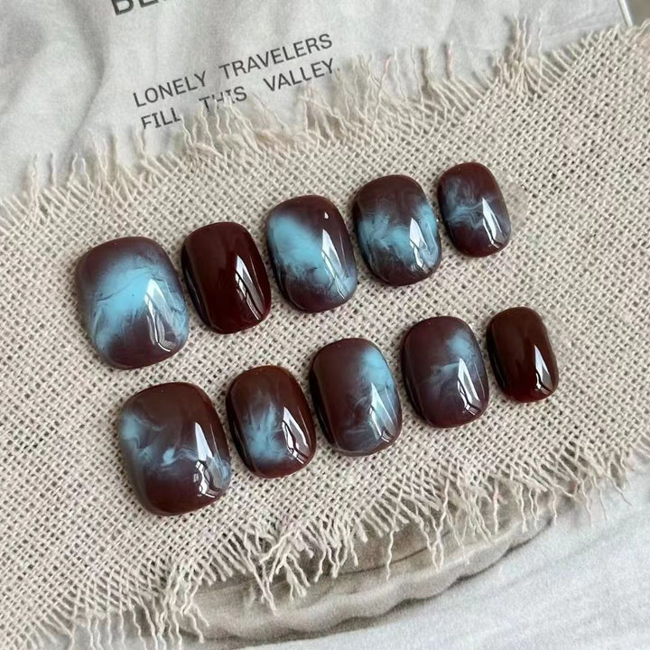 Elegantes Press-On Nagelset von Karnz