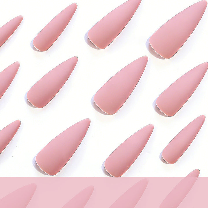 Matte Stiletto-Nagelverlängerungen Karnz