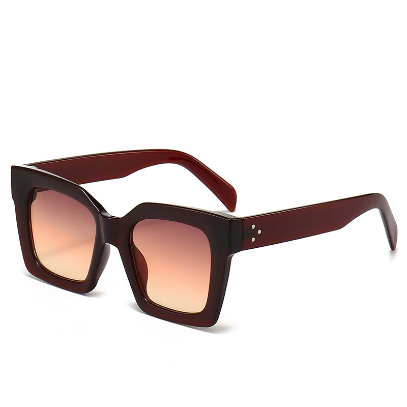 Damen Modische Sonnenbrille im markanten Schildkrötendesign Karnz