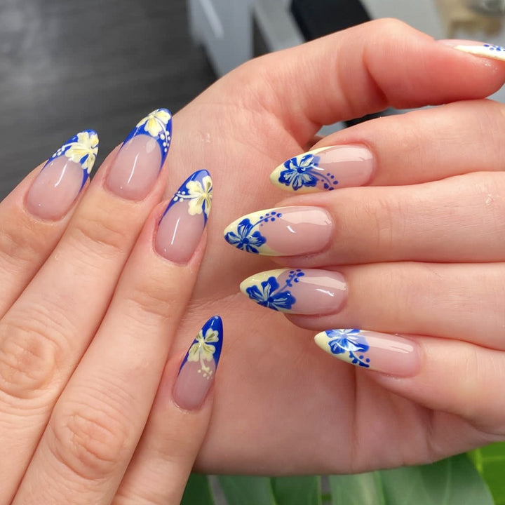 Blumenkunst Französisch Spitze Nagel Set Karnz
