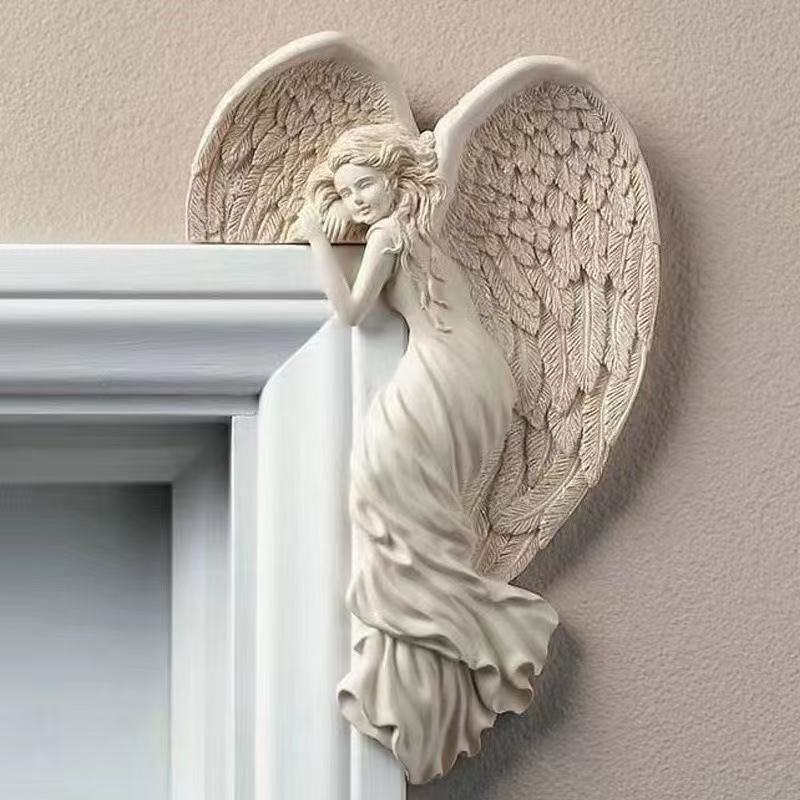 Dekorative Engel Figur Karnz