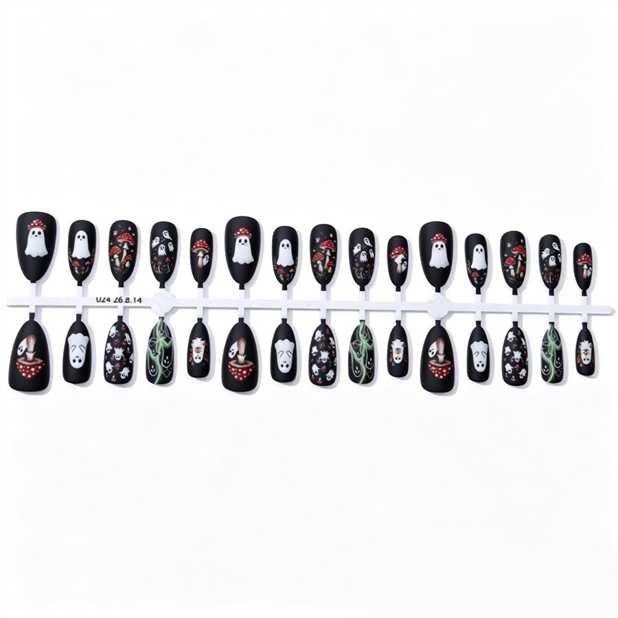 Kreative Halloween-Themen Press-On Nagelkunst Karnz