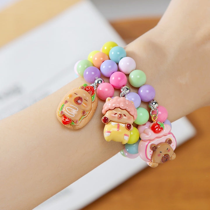 Buntes Kinderarmband mit Bearbeitetem Anhänger Karnz