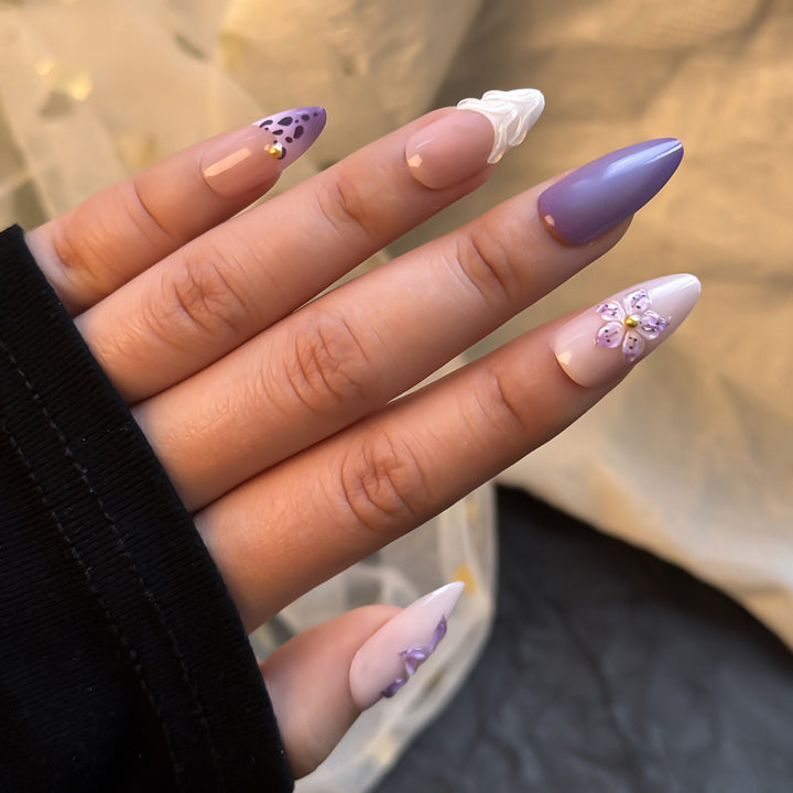 Blumen-Themen Press-On Nagelkunst Set Karnz